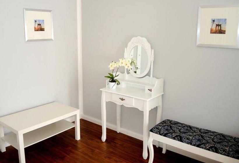 Huoneisto 1 Makuuhuone, Merkel Villa Apartamente