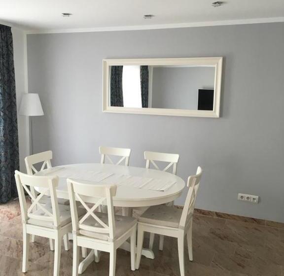 Duplex-huoneisto 1 Makuuhuone, Merkel Villa Apartamente