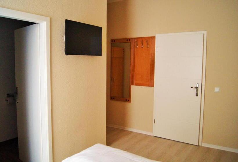 غرفة قياسية, Pension Am Pollingpark