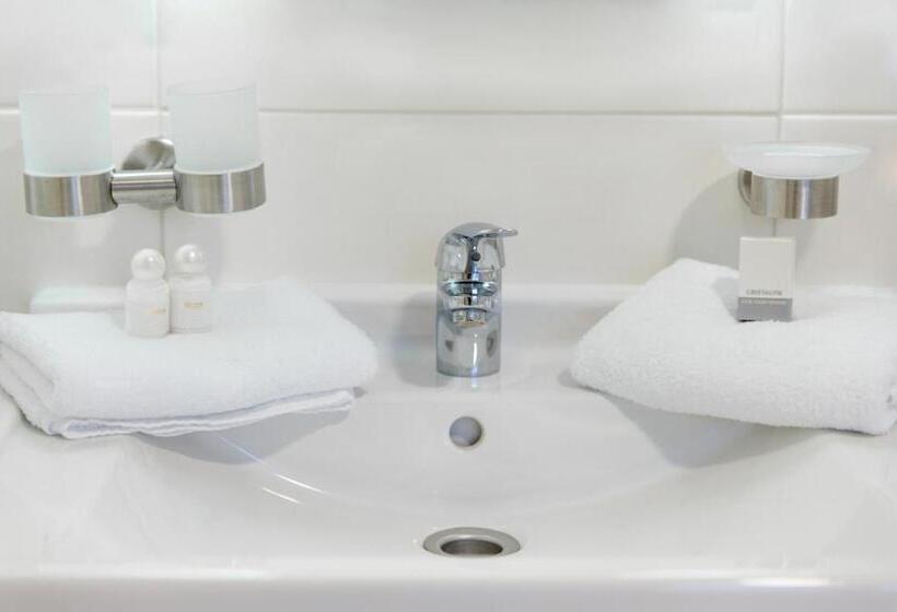 Номер Стандарт, Pension Am Werbellinkanal