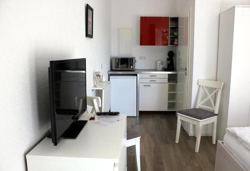 バルコニー付きスタンダードルーム, Pension Weber