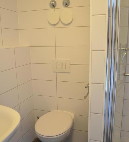 חדר קומפורט, Zwei Raben Pension