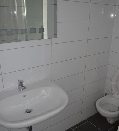 חדר דלוקס, Zwei Raben Pension