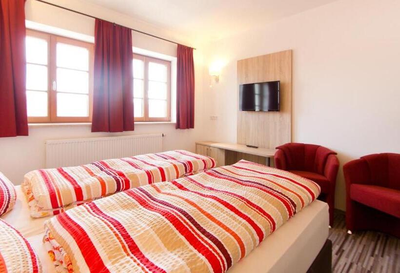 Номер Стандарт, Gasthaus Paulus