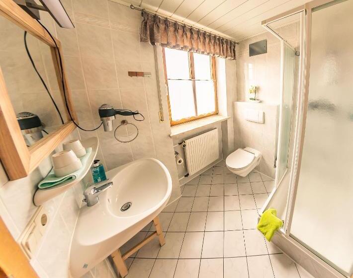 스탠다드 룸, Gasthof Schneiderwirt, Kipfenberg Ot Hirnstetten