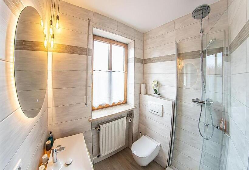 디럭스 룸, Gasthof Schneiderwirt, Kipfenberg Ot Hirnstetten