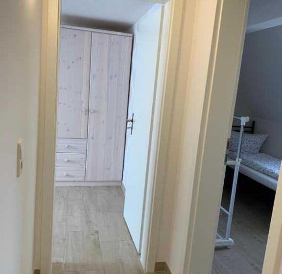 침실 2개 아파트, Apparthaus Pfeifer