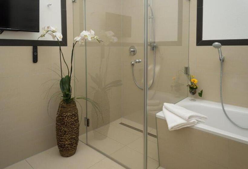 Апартаменты 1 Спальня Вид на Море, Ostseedomizil La Mer