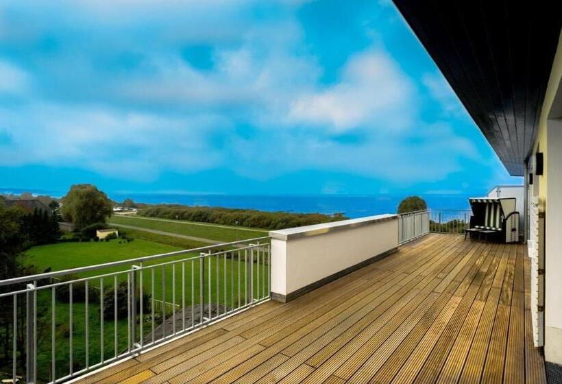 Апартаменты 2 Спальни Боковой Вид на Море, Ostseedomizil La Mer