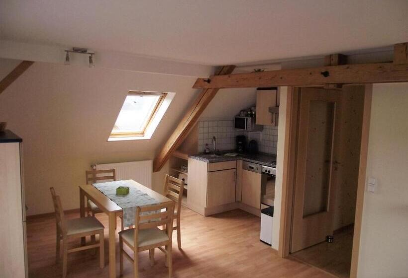 スイート, Ferienhaus Schneiders
