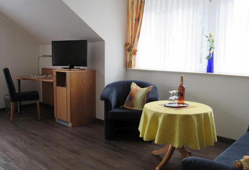 Полулюкс, Gästehaus Wörner