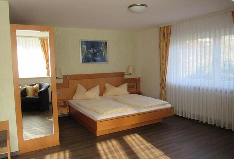 Полулюкс, Gästehaus Wörner