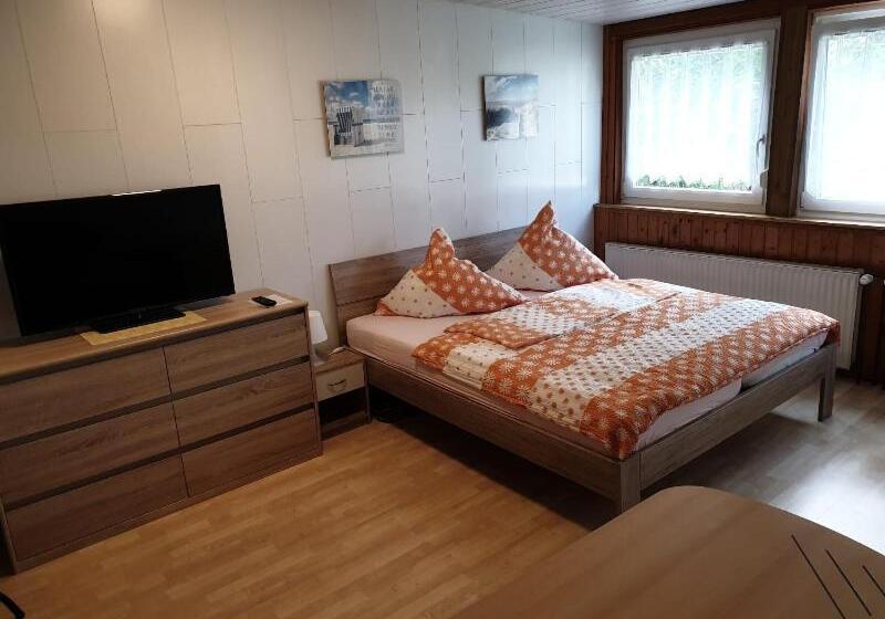 اتاق استاندارد سه نفره, Pension Haus Erika