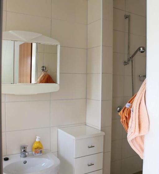 استودیو ساده, Pension Haus Erika