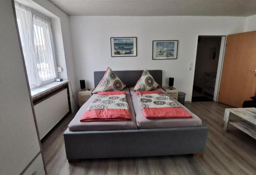 آپارتمان 1 خوابه با تراس, Pension Haus Erika