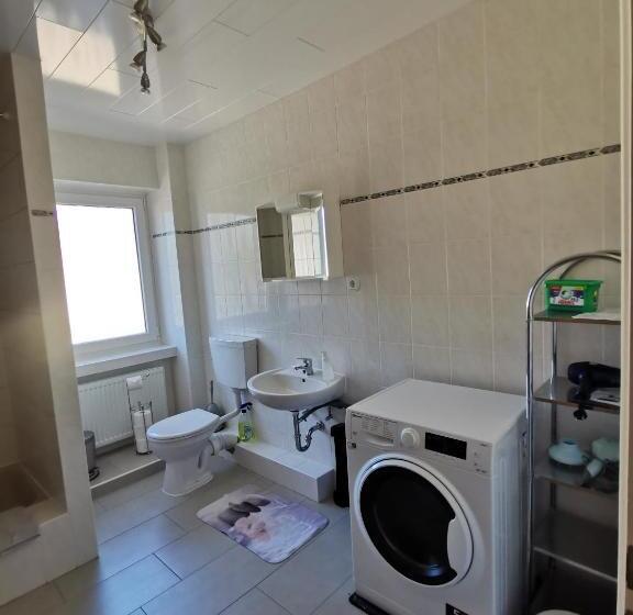 اتاق استاندارد با بالکن, Pension Haus Erika