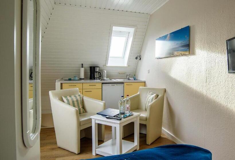 דירת חדר, Pension Luuward 3 Sterne