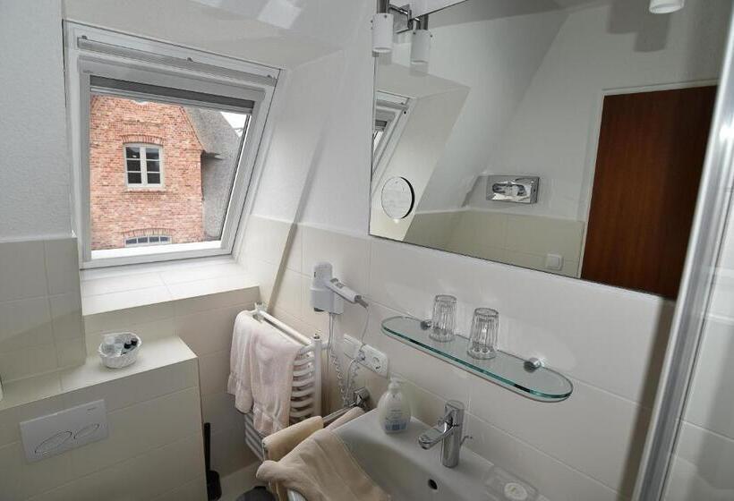 חדר סטנדרט נוף לגינה, Pension Luuward 3 Sterne