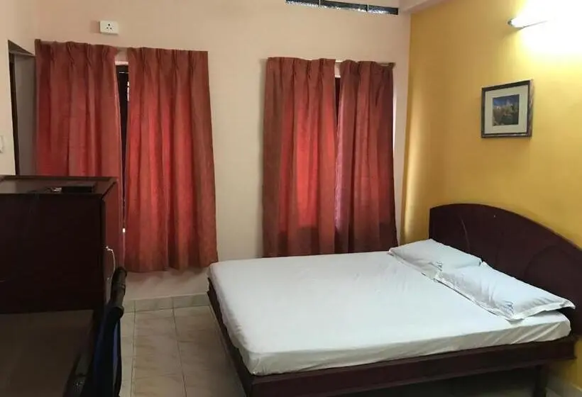 エコノミールーム, Indraprastham Tourist Home