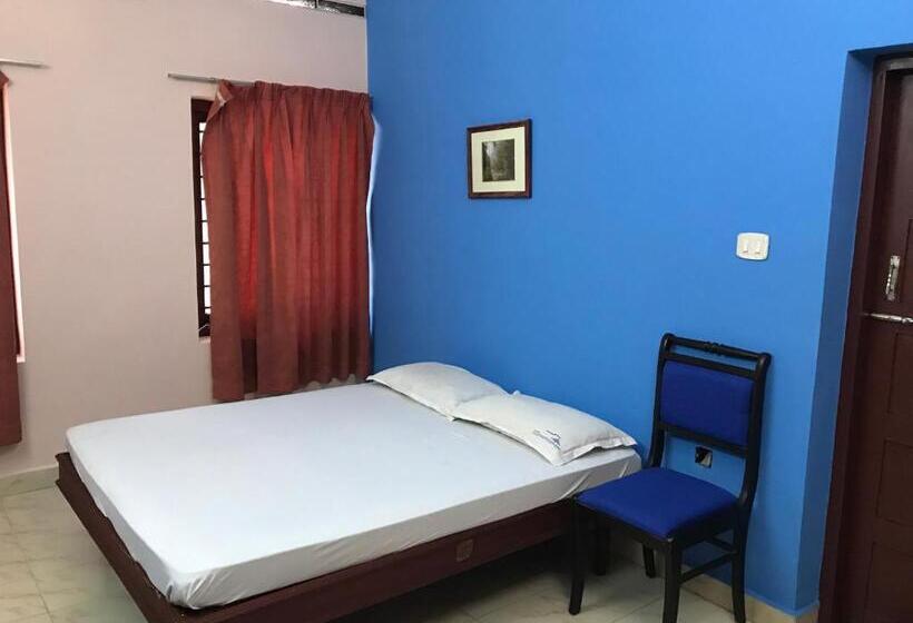 エコノミールーム, Indraprastham Tourist Home