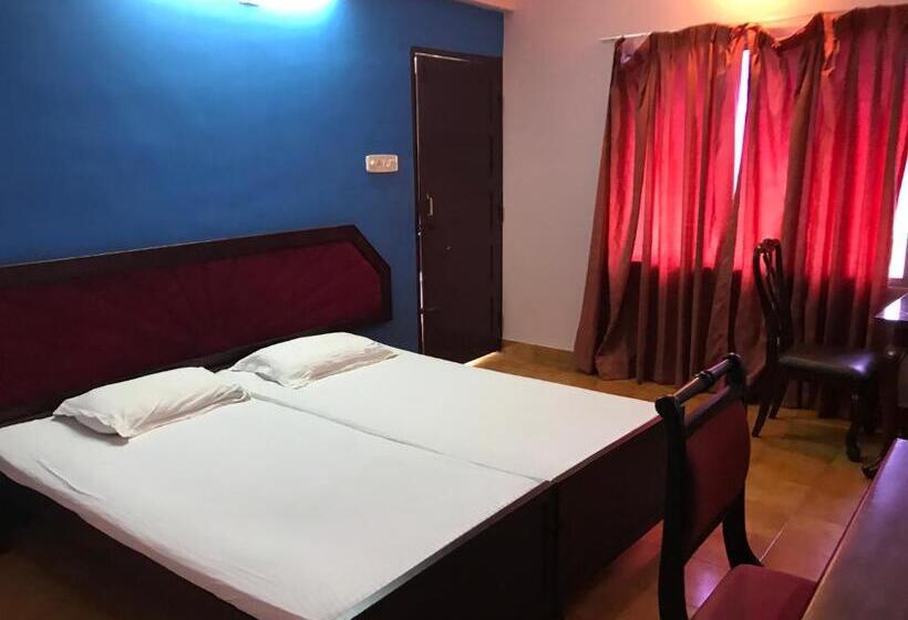 이코노미 룸, Indraprastham Tourist Home
