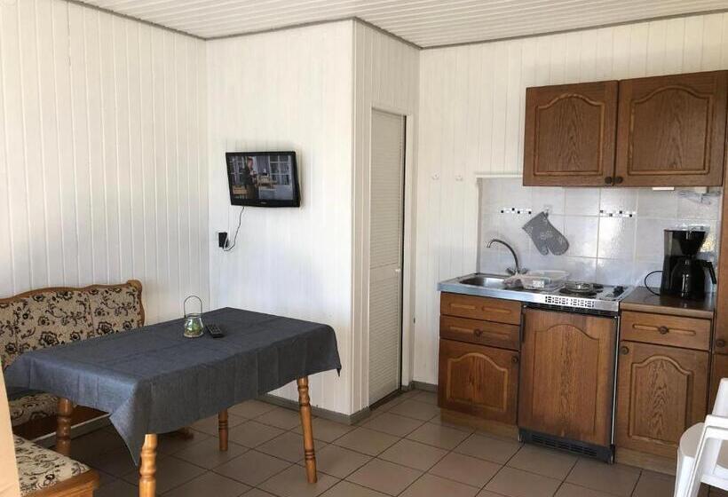 בקתה סטנדרטית, Gast & Logierhaus Am Rheinsberger See