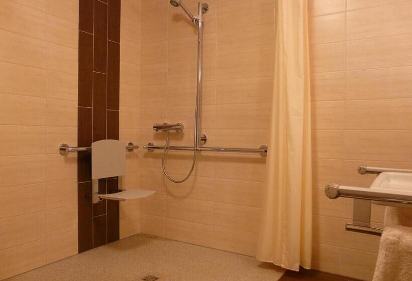 غرفة قياسية لذوى الاحتياجات الخاصة, Landhaus Meine Auszeit