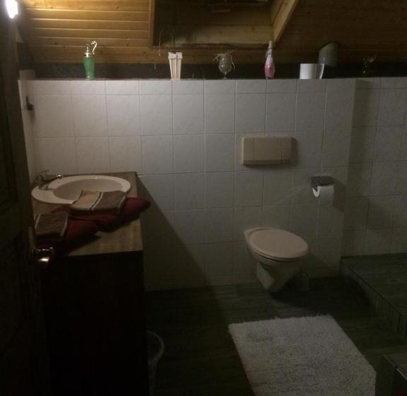 Номер Стандарт, Pension Lefebvre