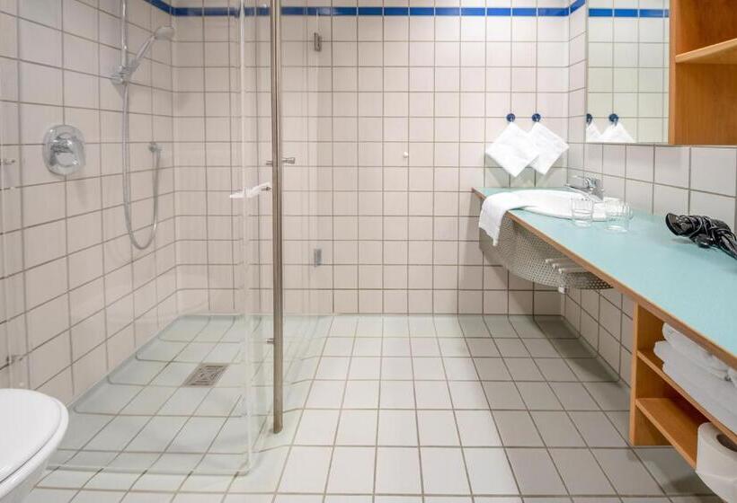 标准工作室, Rügener Ferienhäuser Am Hochufer