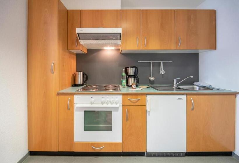 标准工作室, Rügener Ferienhäuser Am Hochufer