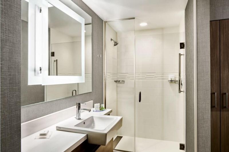 Люкс Кровать Кинг, Springhill Suites By Marriott Dallas Mckinney