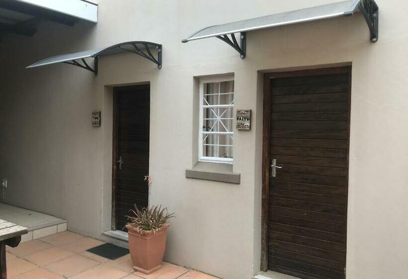 标准间, Lazy Gecko Accommodation