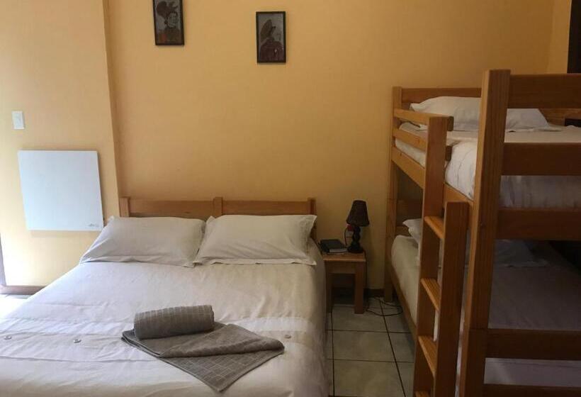 家庭间, Lazy Gecko Accommodation