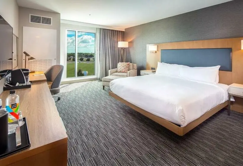 身障者適用キングサイズベッドルーム, Legacy Hotel At Img Academy