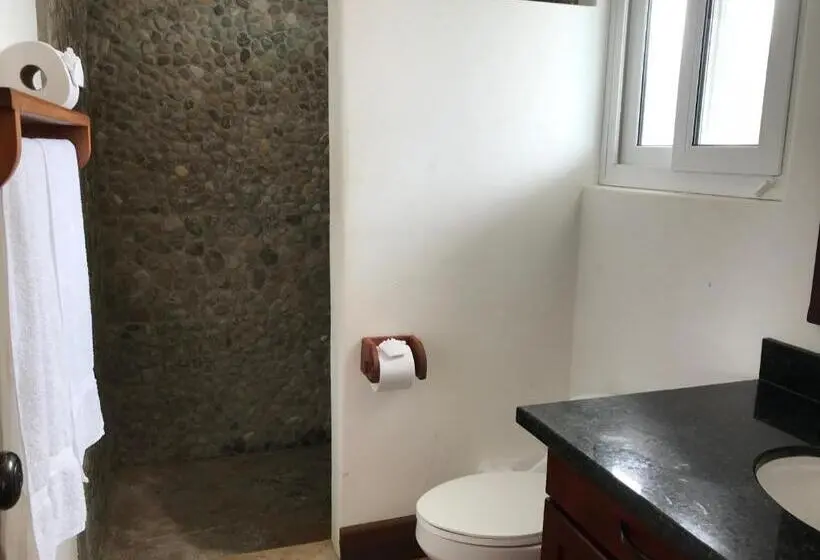 デラックスの４人部屋, Lacasa   San Juan Del Sur
