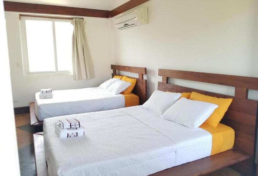 デラックスの４人部屋, Lacasa   San Juan Del Sur