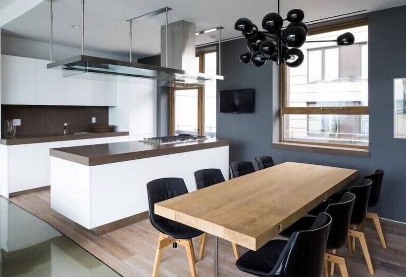 جناح إدارى, Tribecca Residency