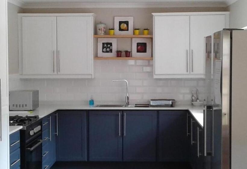 חדר סטנדרט, Ledges Retreat