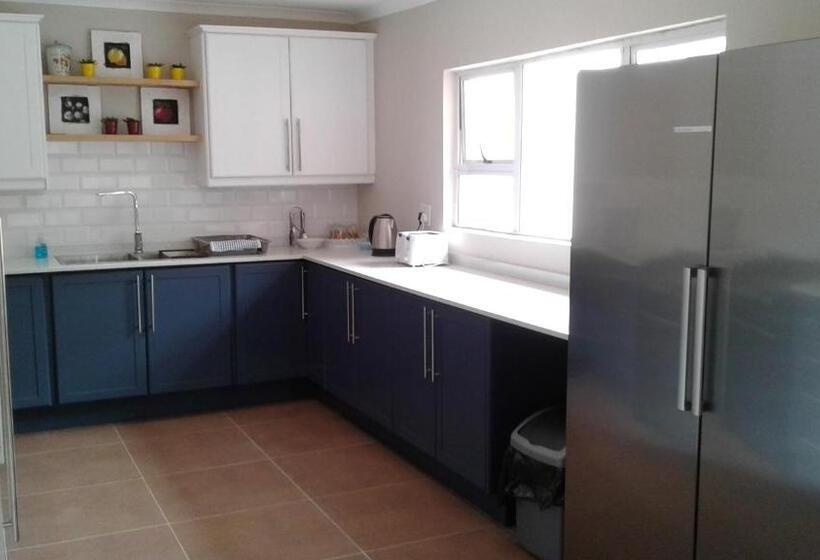 חדר סטנדרט, Ledges Retreat