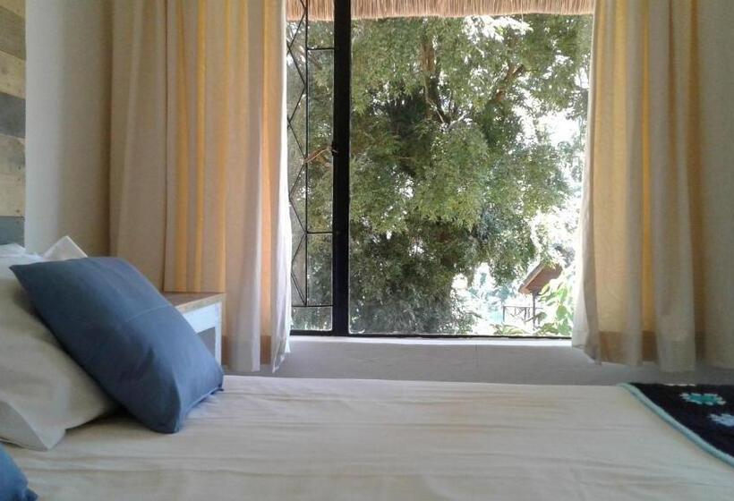 חדר סטנדרט, Ledges Retreat