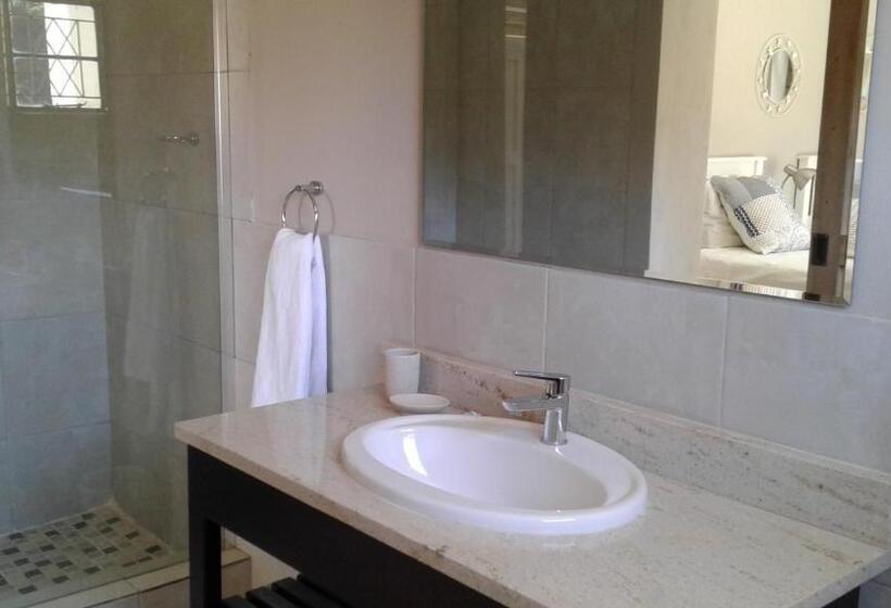 בקתת חדר, Ledges Retreat