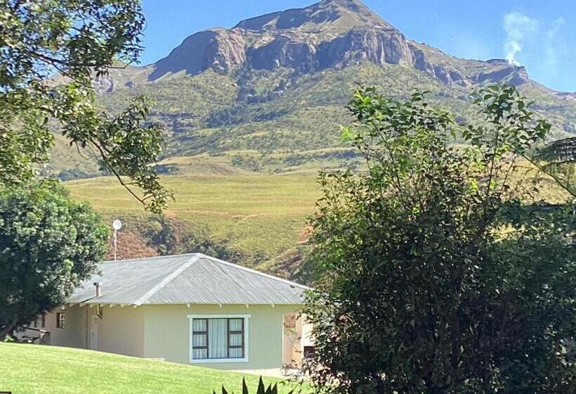 בקתת חדר, Ledges Retreat