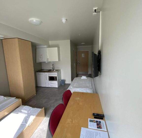 Трежместный Номер Economy, Lilland Hostel Tau
