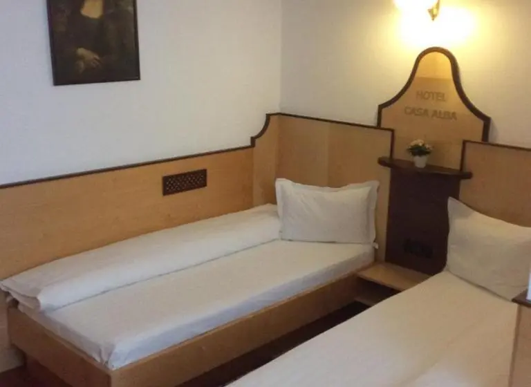 スタンダードルーム, Pensiunea Casa Albă