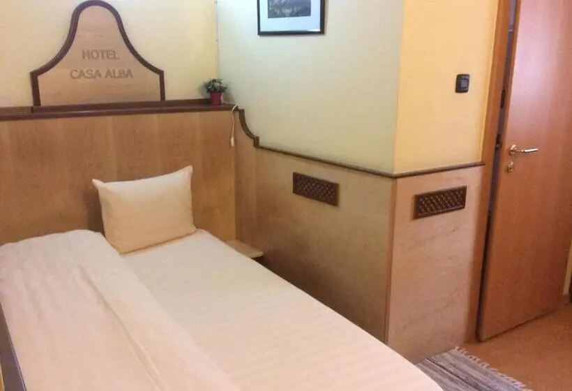 スタンダードシングルルーム, Pensiunea Casa Albă