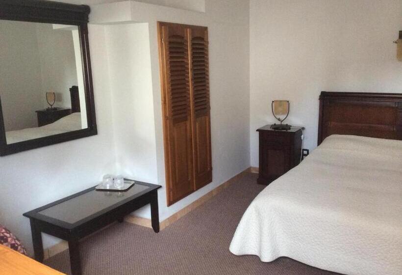 Номер Стандарт, Pensiunea Casa Albă