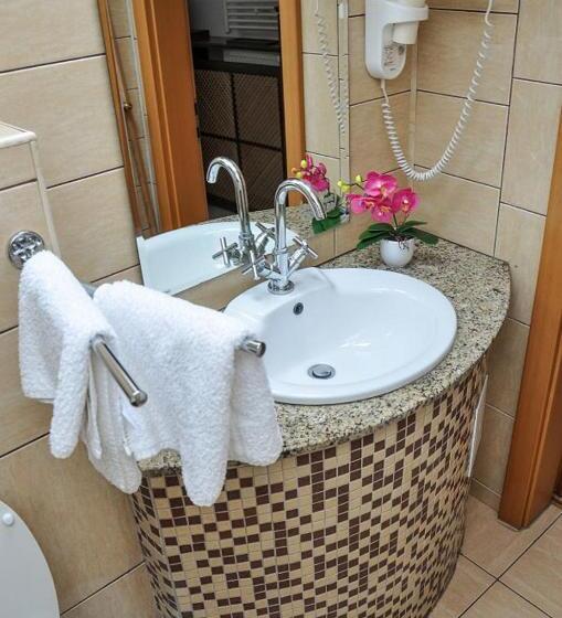 Номер Стандарт, Pensiunea Casa Albă