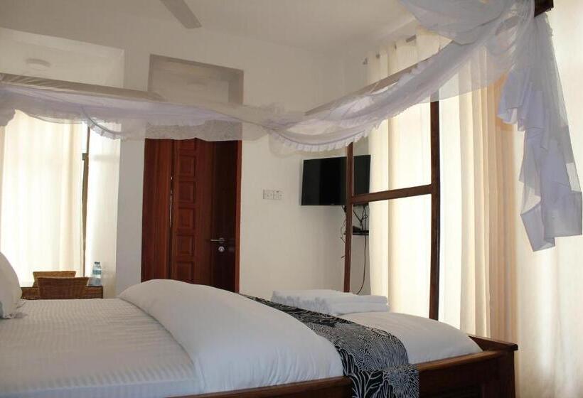 اتاق لوکس, Villa Dahl Beach Resort