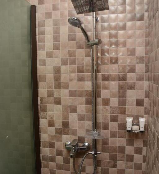 اتاق لوکس یک تخته, Villa Dahl Beach Resort