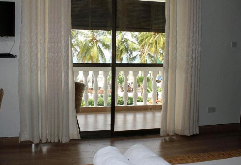 اتاق خانوادگی با چشمانداز دریا, Villa Dahl Beach Resort